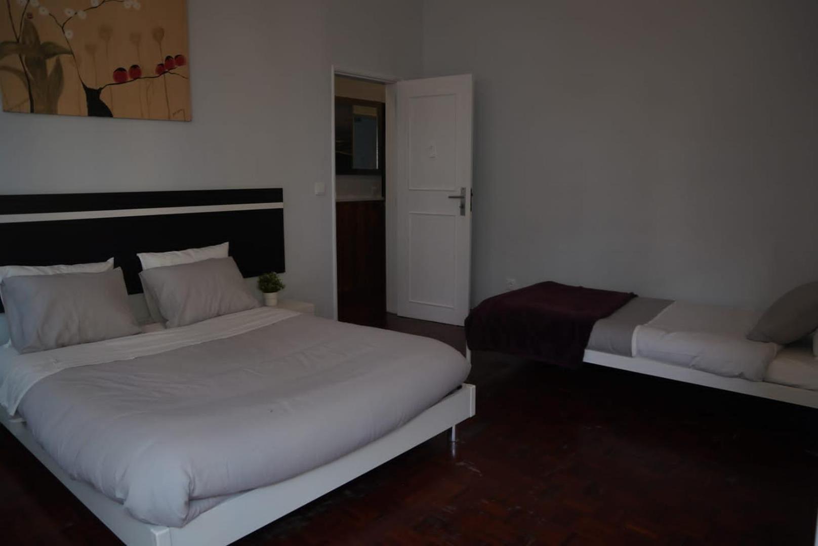 Bisengototo Homestay Лиссабон Экстерьер фото